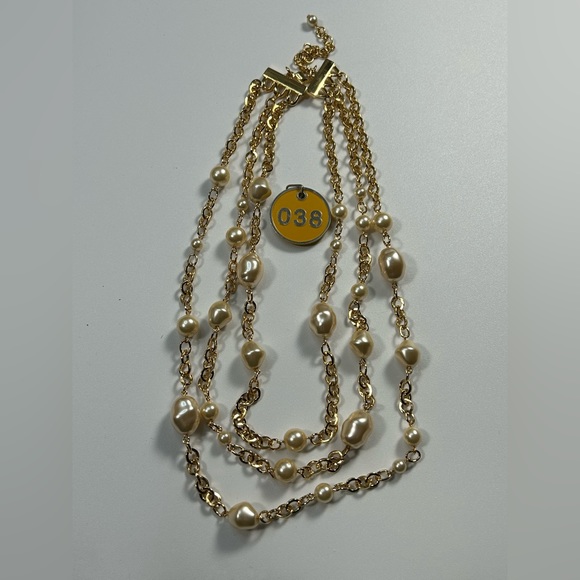 #38 Vintage Ciro Necklace, 3 Strands Large Link Gold Chain with Pearls, 18" + 3" - Picture 10 of 10
